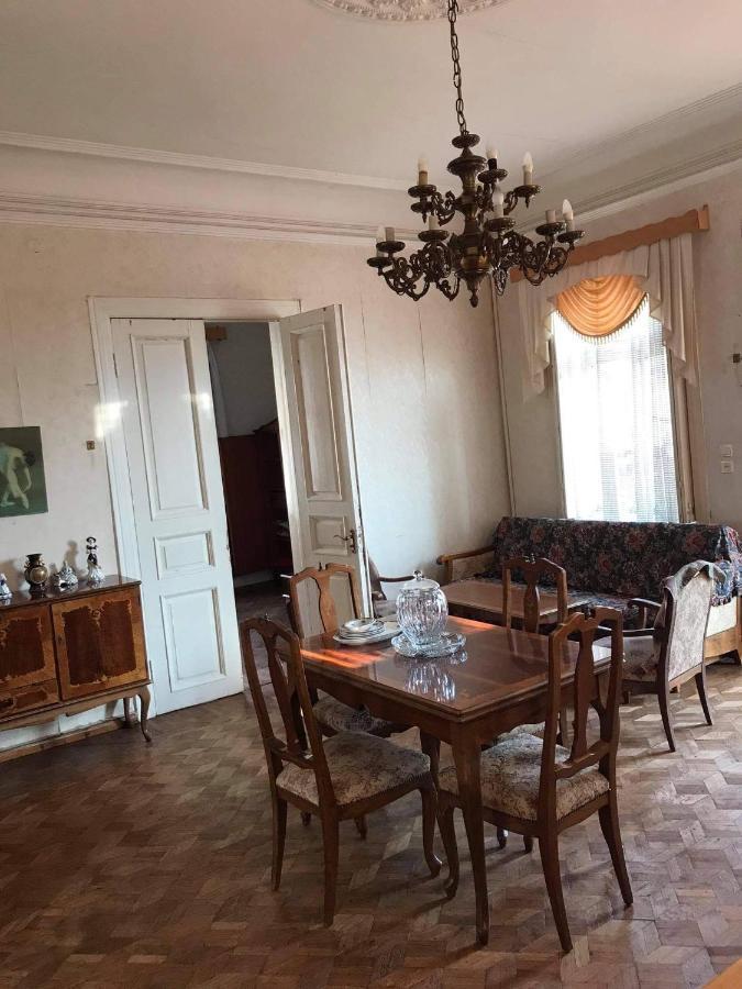 Peaceful View Hotel Кутаиси Екстериор снимка